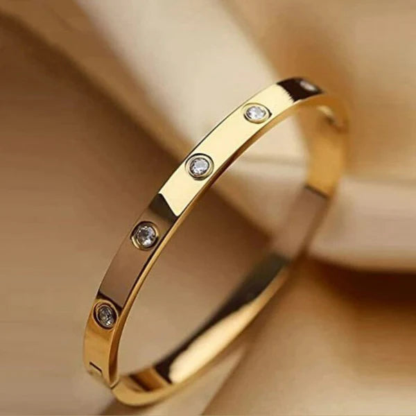 Stainless Steel Anti Tarnish Bracelet For Women