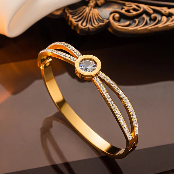 Stainless Steel Anti Tarnish Nail Bracelet For Women