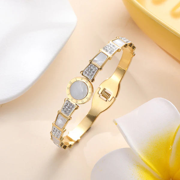 Stainless Steel Anti Tarnish Nail Bracelet For Women